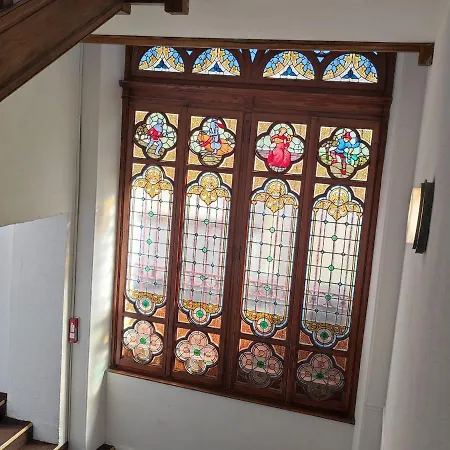T2 Dans Chateau Avec Piscine Et Sauna - Jausiers, 4 Pers, 35m² - Fr-1-165b-36